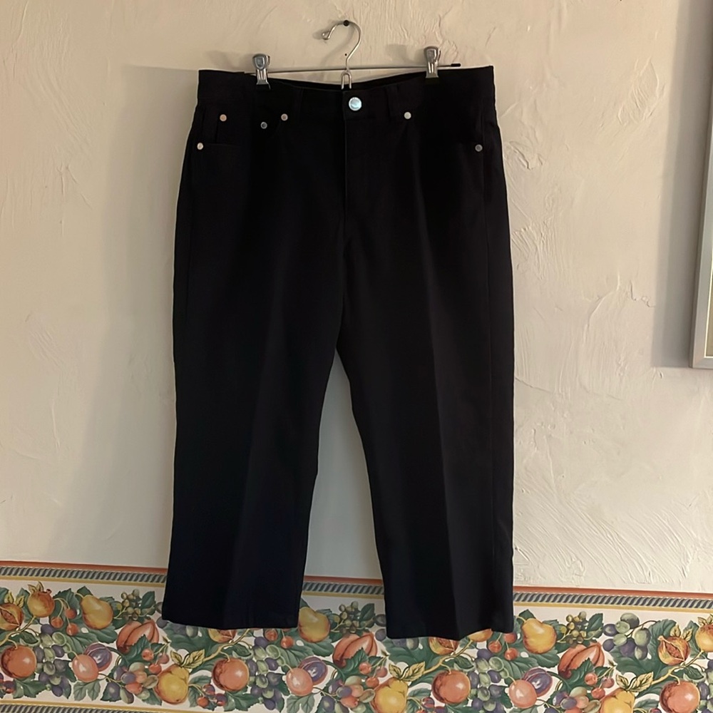 Chaps Denim Capris, size 8, navy denim